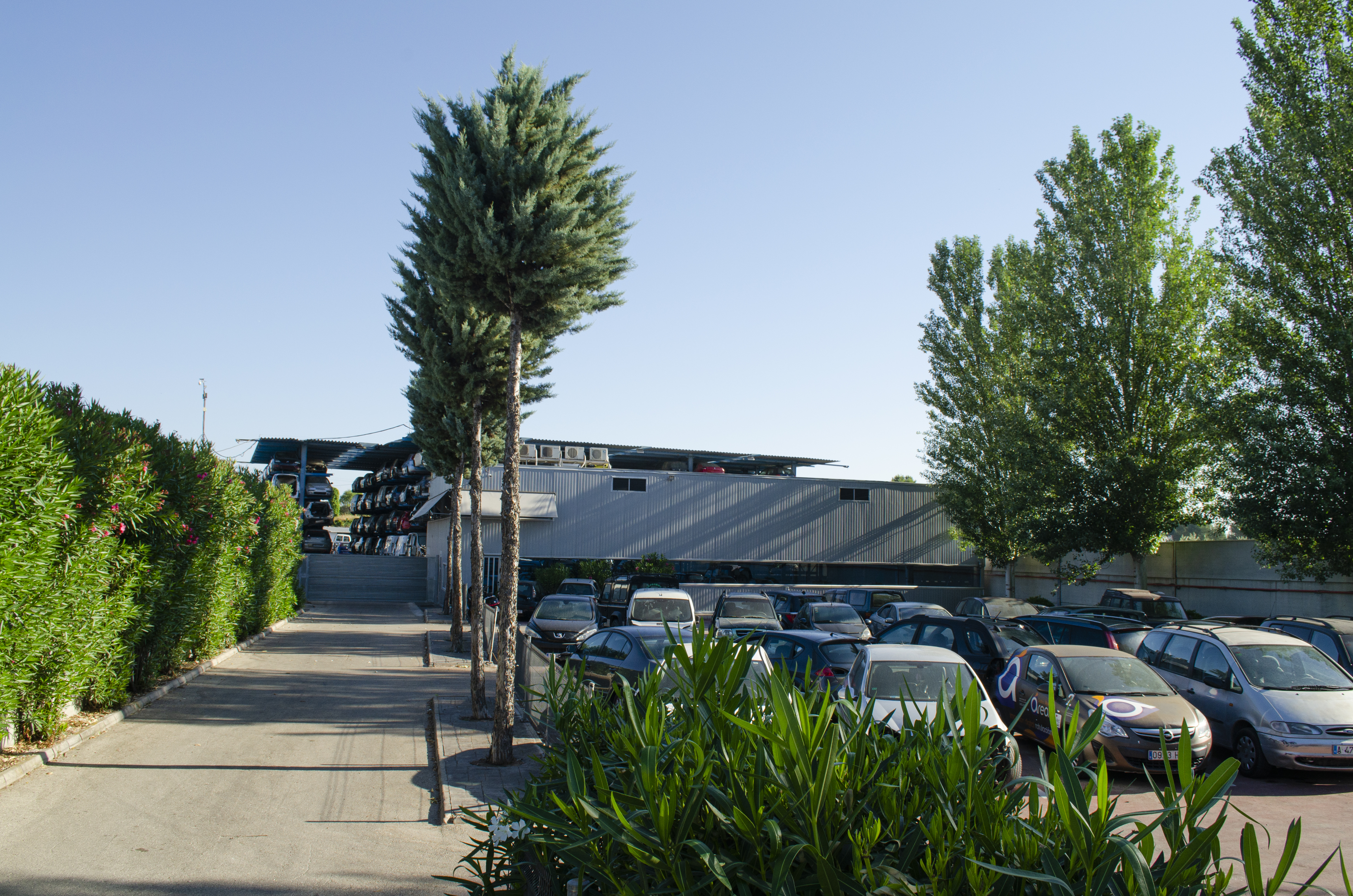 Instalaciones Desguace Desbox